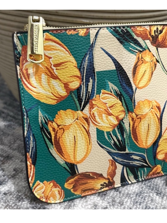 Steve Madden Handbags - *NWOT Steve Madden Donna Lemon Clutch/Wristlet,